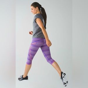 Women’s LuLuLemon Run: Top Speed Crops—size‎ 4